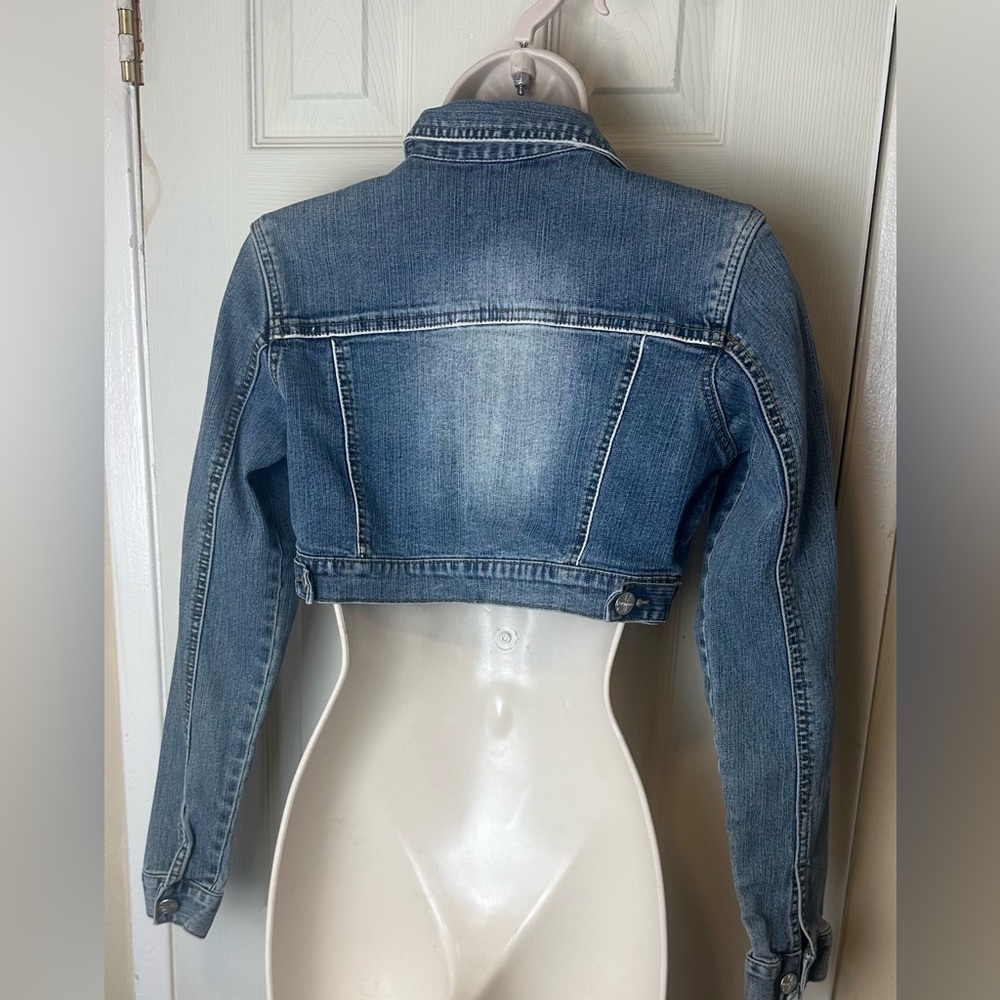 Younique Light Blue Denim Cropped Jacket with Gold Embroidery Small - Picture 3 of 4